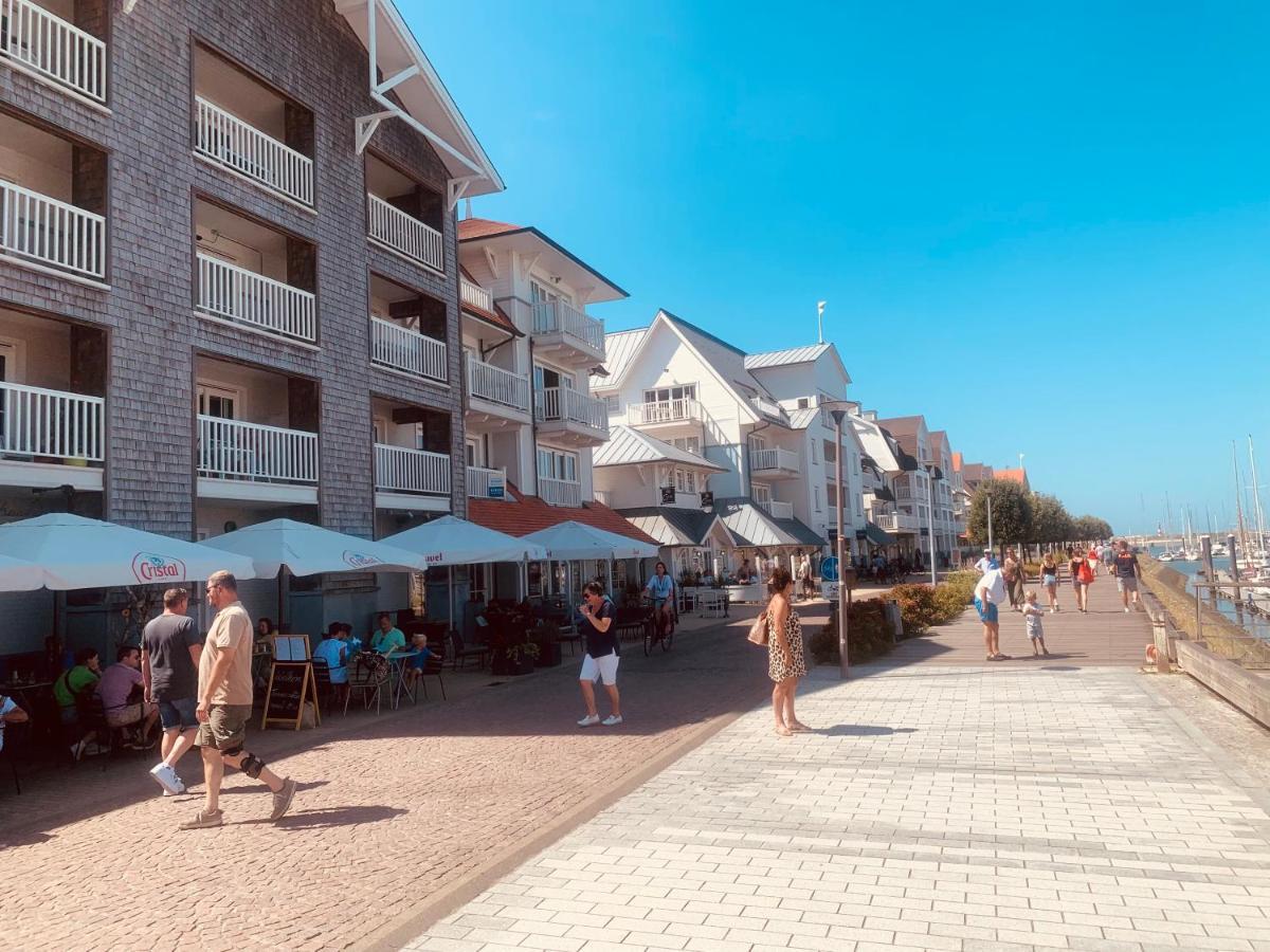 Trinity Nieuwpoort Apartment Bagian luar foto